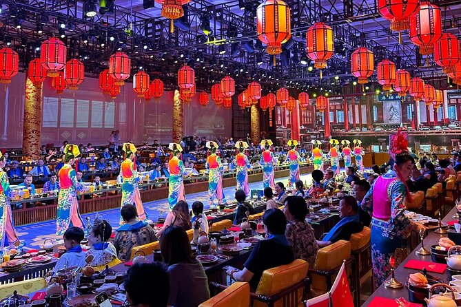 Yuxiandu Chinese Royal Cuisine Museum with Show and Royal Banquet - What happens at the museum first