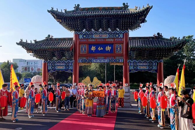 Yuxiandu Chinese Royal Cuisine Museum with Show and Royal Banquet - The food: imperial inspiration, banquet presentation