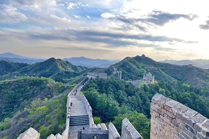 ZANBUS: Trip to the Jinshanling Great Wall Departing at 7:30 AM - Why Jinshanling is worth the long ride from Beijing