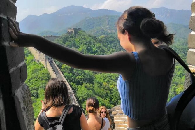 ZANBUS: Trip to the Mutianyu Great Wall Daily Departs at 8/9/10AM - Key points to know before you book